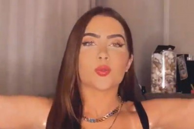 Ex-BBB Jade Picon fala sobre vida amorosa: 'Solteira com todas as letras'