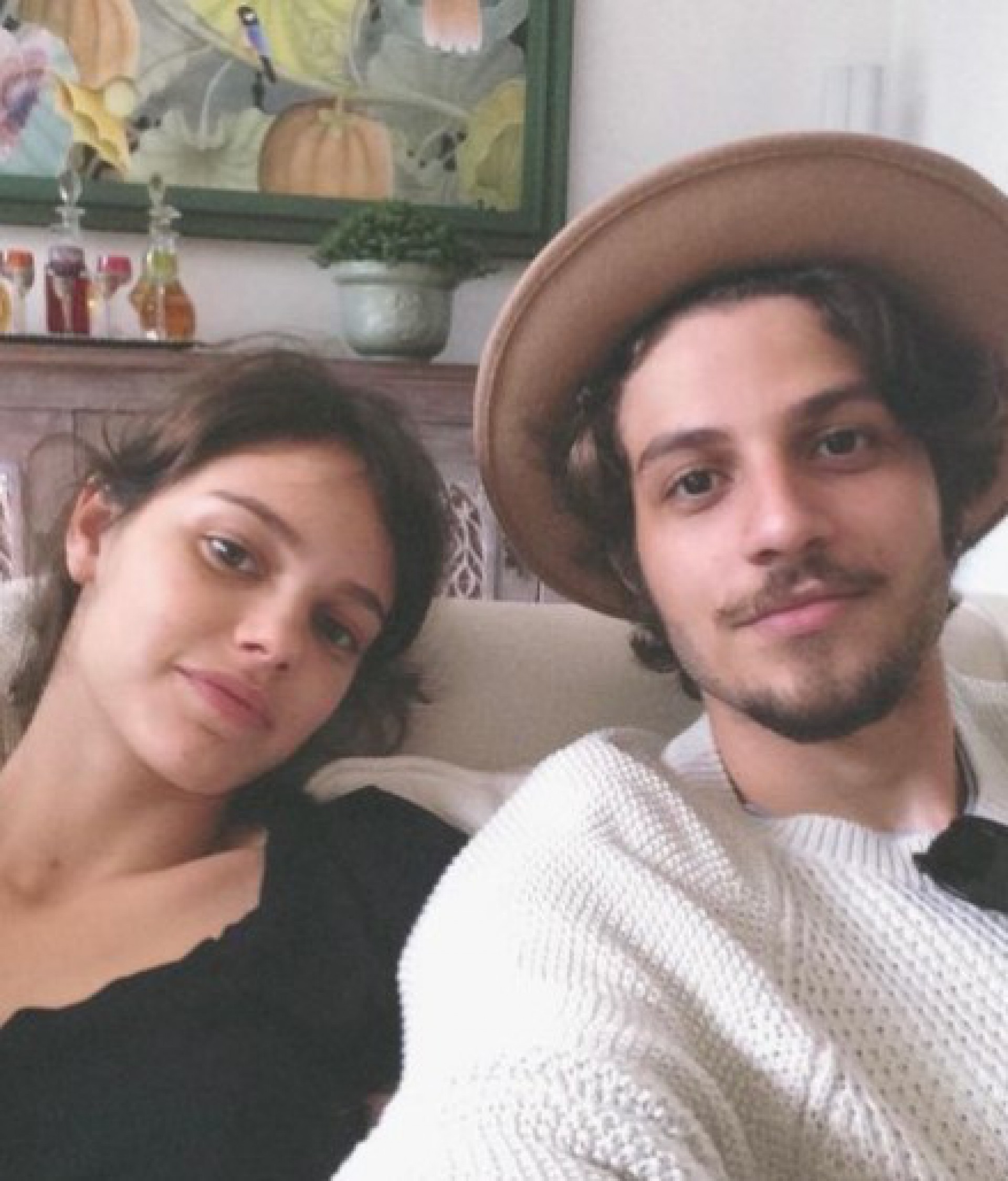 Laura Neiva e Chay Suede - Reprodução/Instagram