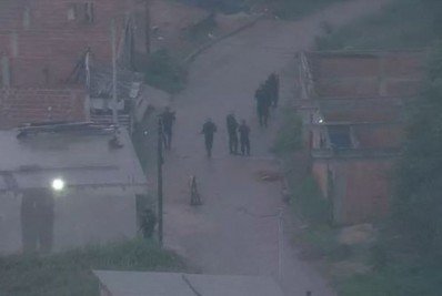 Duas comunidades da Zona Oeste do Rio são alvos de operação da PM