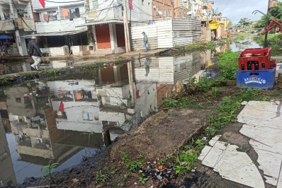 Moradores de Rio das Pedras sofrem com alagamentos na comunidade