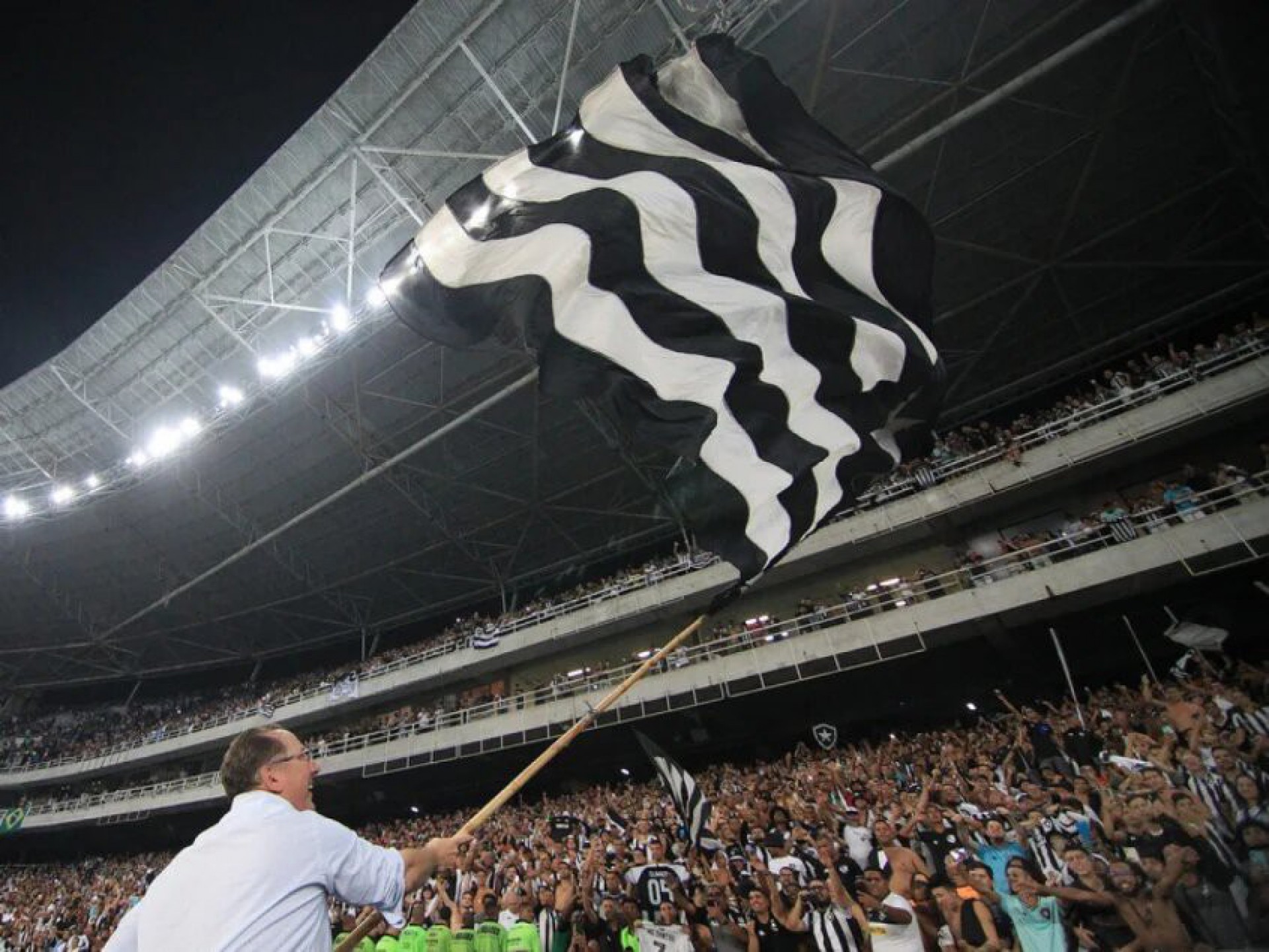 Galvão Bueno cobra medidas do empresário do John Textor com a má fase do Botafogo - Foto: Vitor Silva/Botafogo