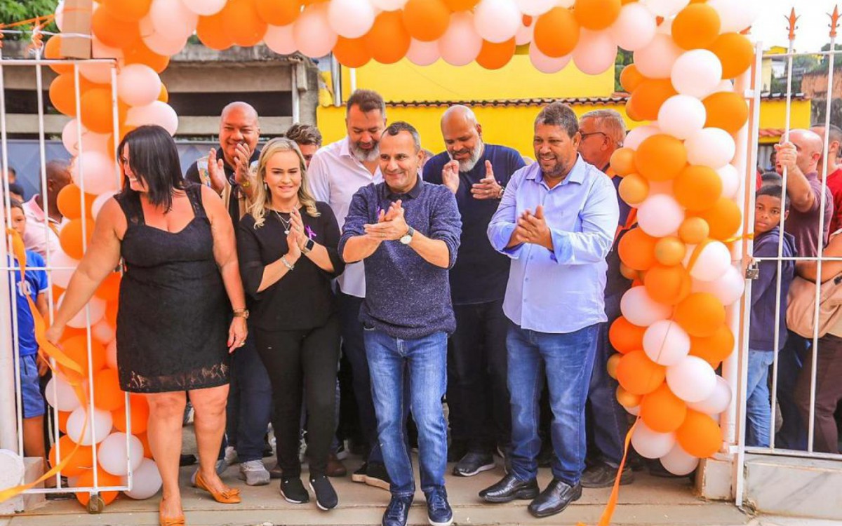 Waguinho inaugurou a policl&iacute;nica que ter&aacute; capacidade de atender cerca de 600 pessoas por m&ecirc;s