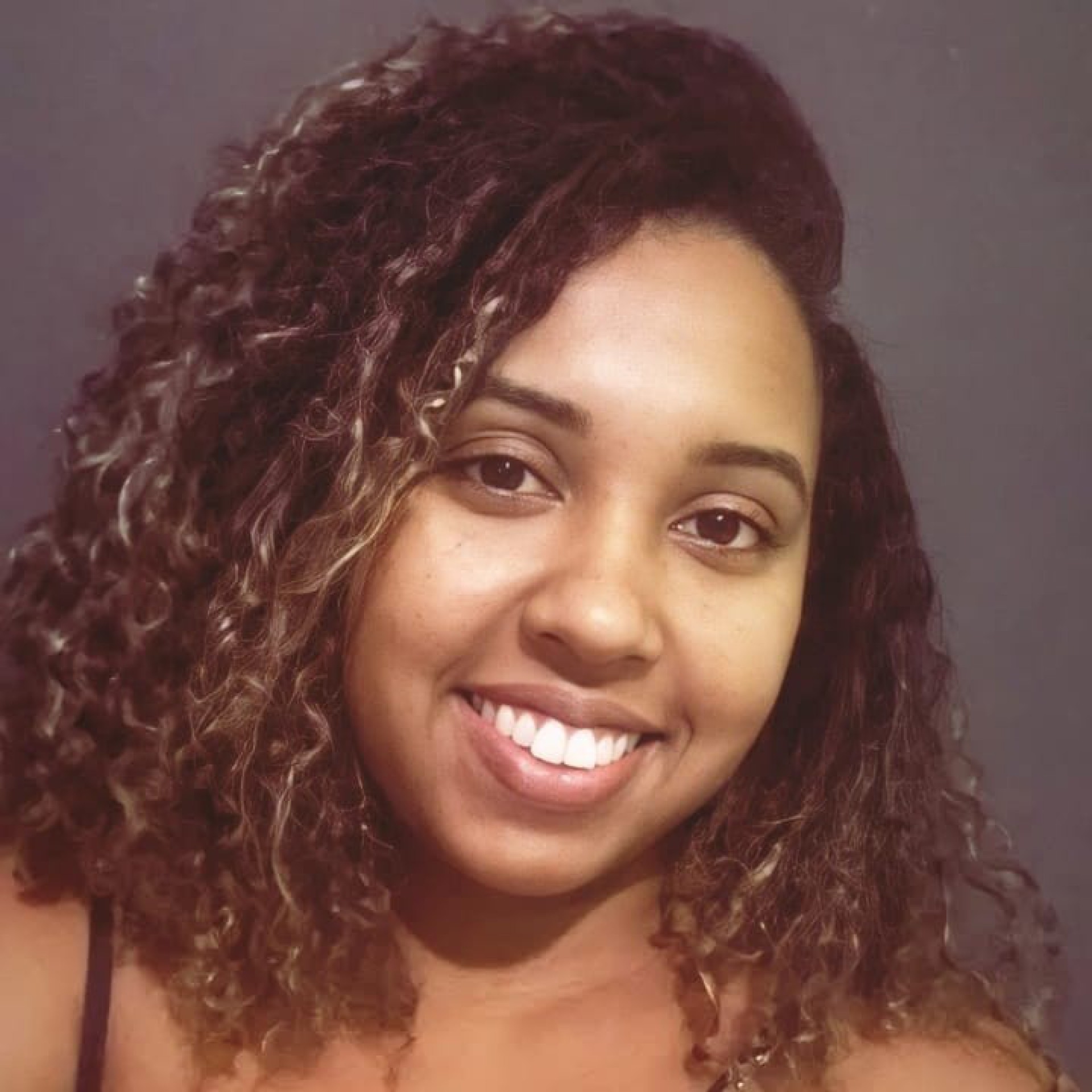Jéssima foi morta a tiros dentro de casa - Reprodução/Redes Sociais