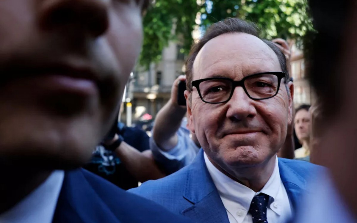 Kevin Spacey vai à audiência em Londres para responder acusações de crimes sexuais - AFP