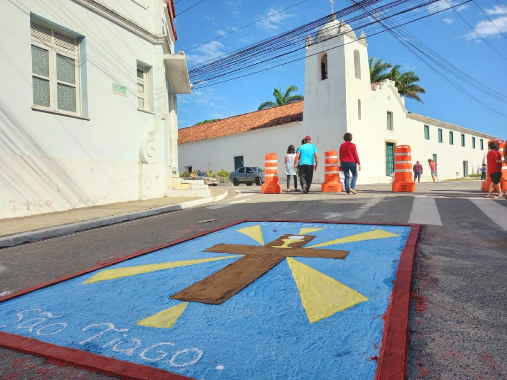 A tradi&ccedil;&atilde;o dos tapetes &eacute; a prepara&ccedil;&atilde;o da via onde o sacramento vai passar - Renato Fulgoni