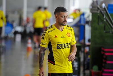 Sem tempo de descanso, Flamengo inicia sequência decisiva