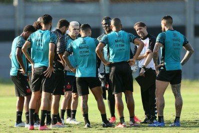 Em estreia de Maurício Souza, Vasco pega o Londrina para manter o embalo