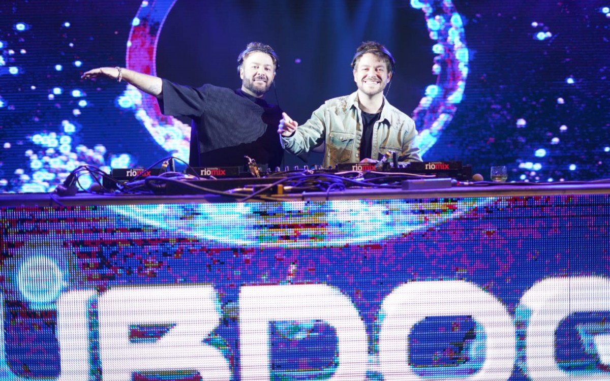 Sexto dia da Festa do Tomate foi sucesso de p&uacute;blico mais uma vez