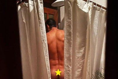 Raphael Vianna é clicado peladão e internautas reagem