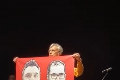 Caetano Veloso homenageia Bruno Pereira e Dom Phillips em show