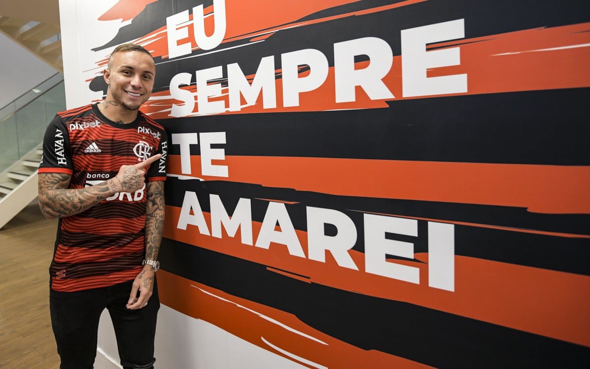 Saiba em qual jogo Everton Cebolinha deve estrear pelo Flamengo