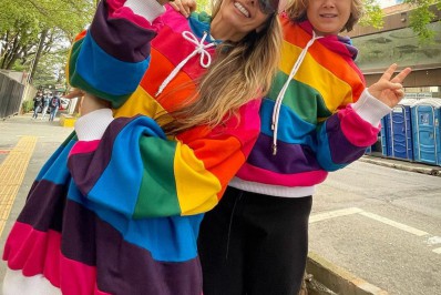 Adriane Galisteu leva o filho à Parada LGBTQIA+: 'Sempre vou mostrar o caminho do amor'