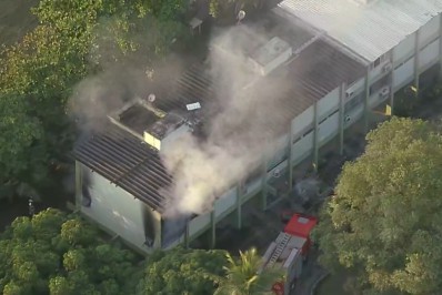 Incêndio destrói apartamento na Barra da Tijuca