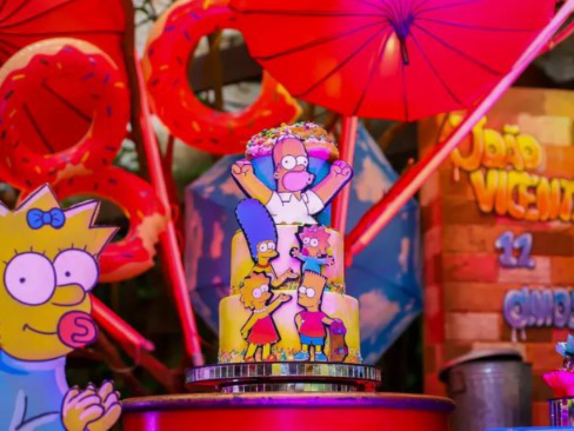 Detalhes de decoração do aniversário de 11 anos de João Vicente, filho mais velho de Taís Araújo e Lázaro Ramos - Larissa Joyce