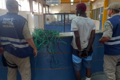 Seop prende quatro pessoas durante ações pela cidade do Rio