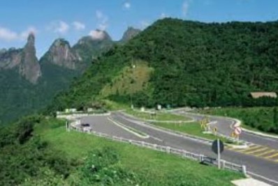 Trecho da Serra com acostamento interditado nesta terça e quarta-feira