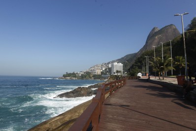 Previsão aponta tempo estável durante a semana com céu claro e chuvas durante o fim de semana