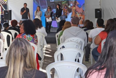 Idosos de Búzios participam do I Seminário sobre Direitos da pessoa idosa com realização de diversas atividades sobre o tema
