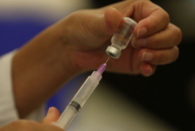 Covid-19: cerca de 1,8 milhão de cariocas estão com o primeiro reforço da vacina em atraso na capital