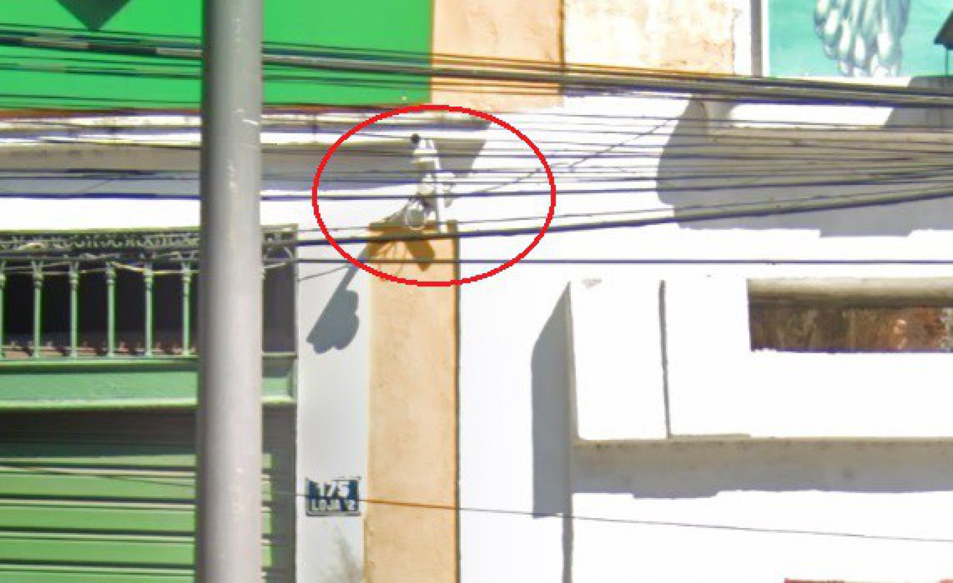 Imagem do Google Maps de mar&ccedil;o deste ano mostra c&acirc;mera no local - Reprodu&ccedil;&atilde;o/Google