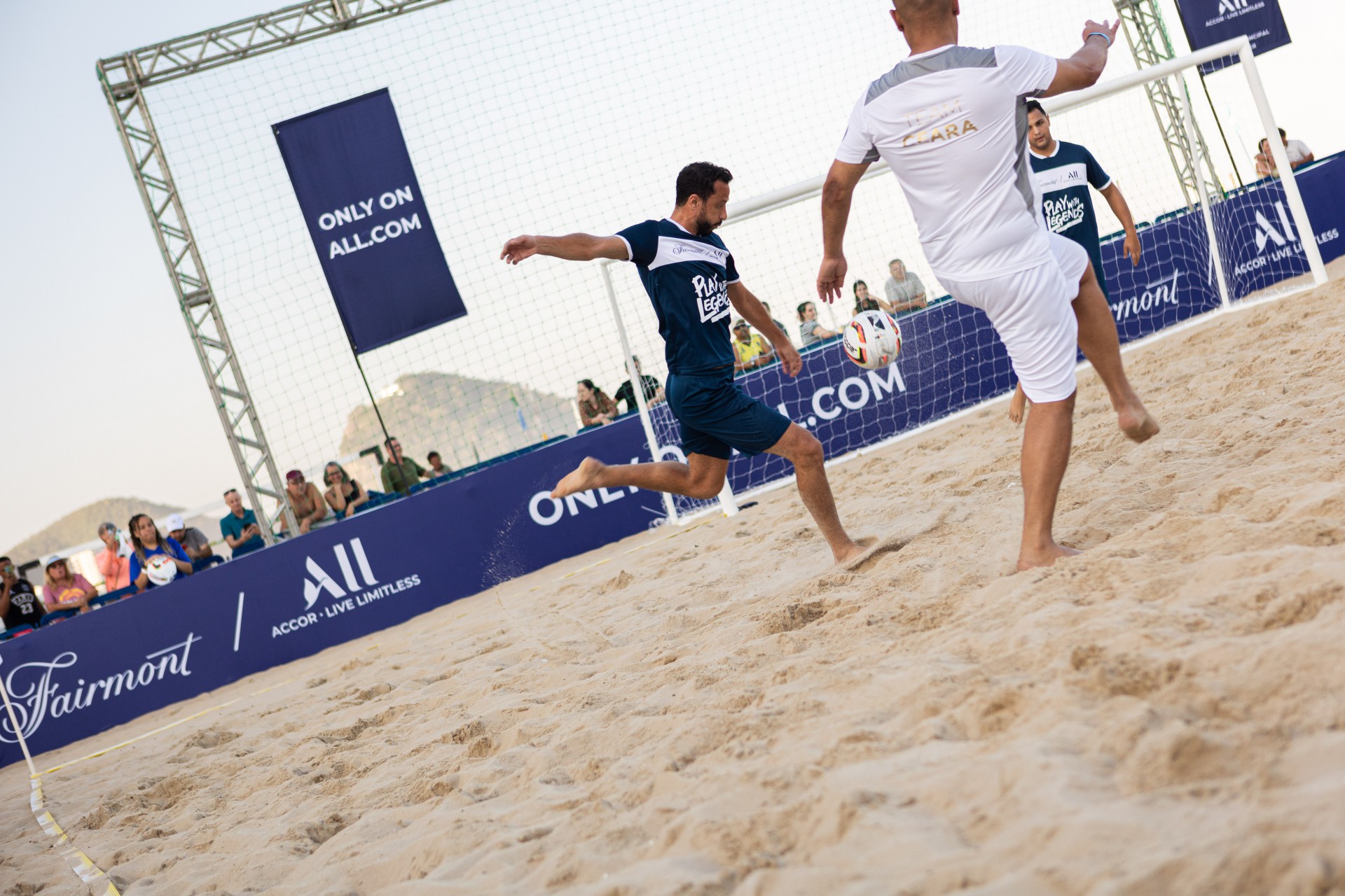 Fairmont e Accor organizam evento com a presença de ex-jogadores do PSG - Divulgação