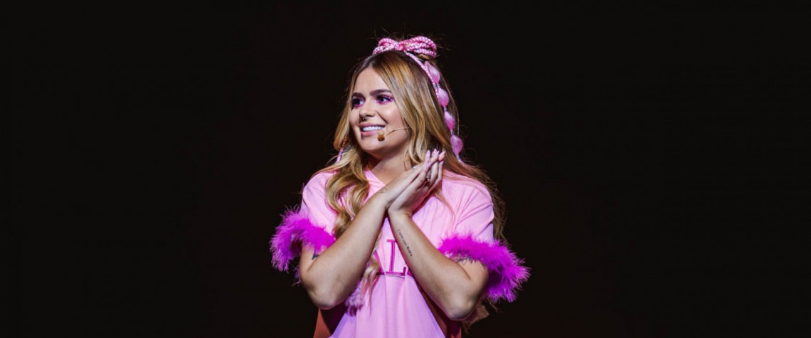 Viih Tube em sua peça 'Cancelada' - Divulgação/Caio Rodrigues