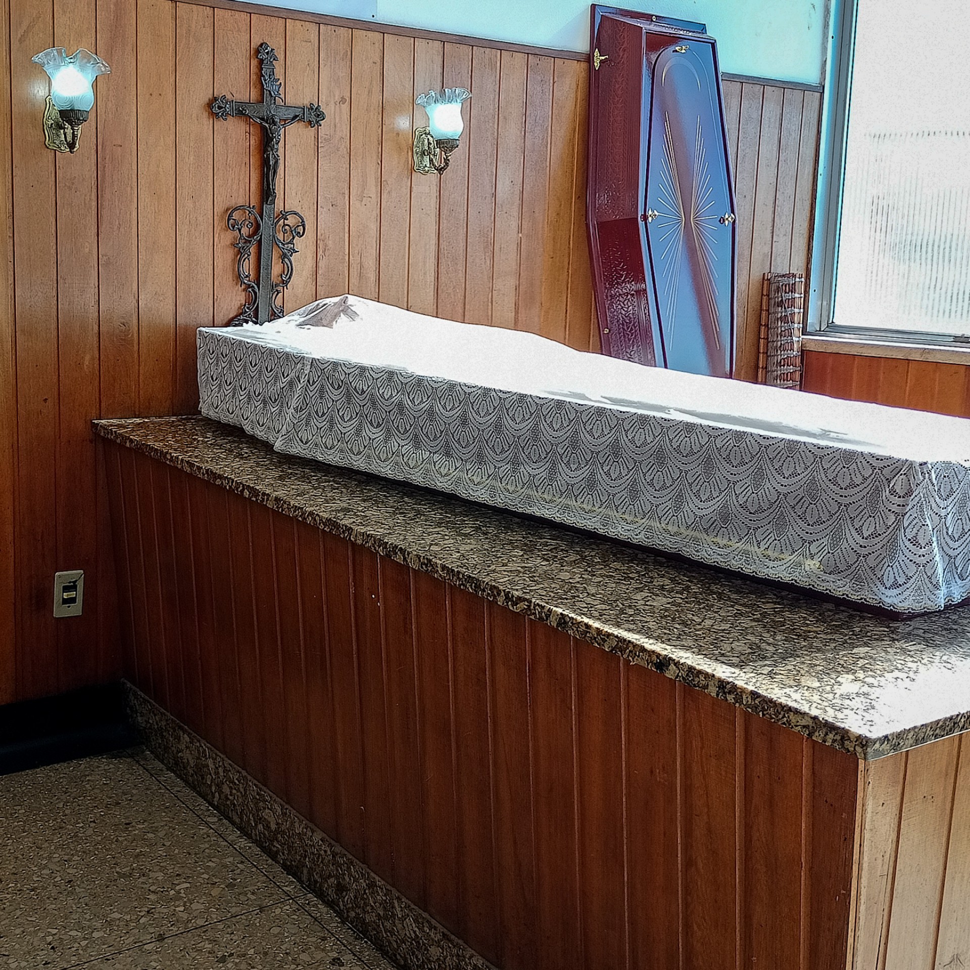 Corpo de Marilu Bueno é velado no Cemitério São João Batista, em Botafogo, na Zona Sul do Rio - Ag. News