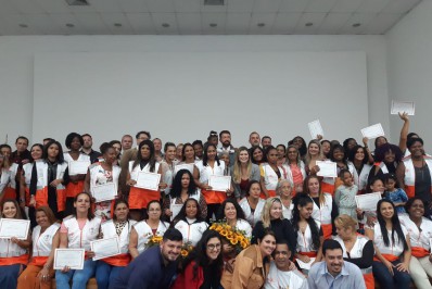 Primeira turma do programa 'Famílias que Somam' realiza formatura no estado