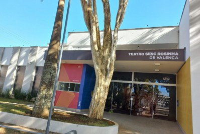 Sesc RJ assume Teatro Rosinha de Valença e inicia atividades no espaço