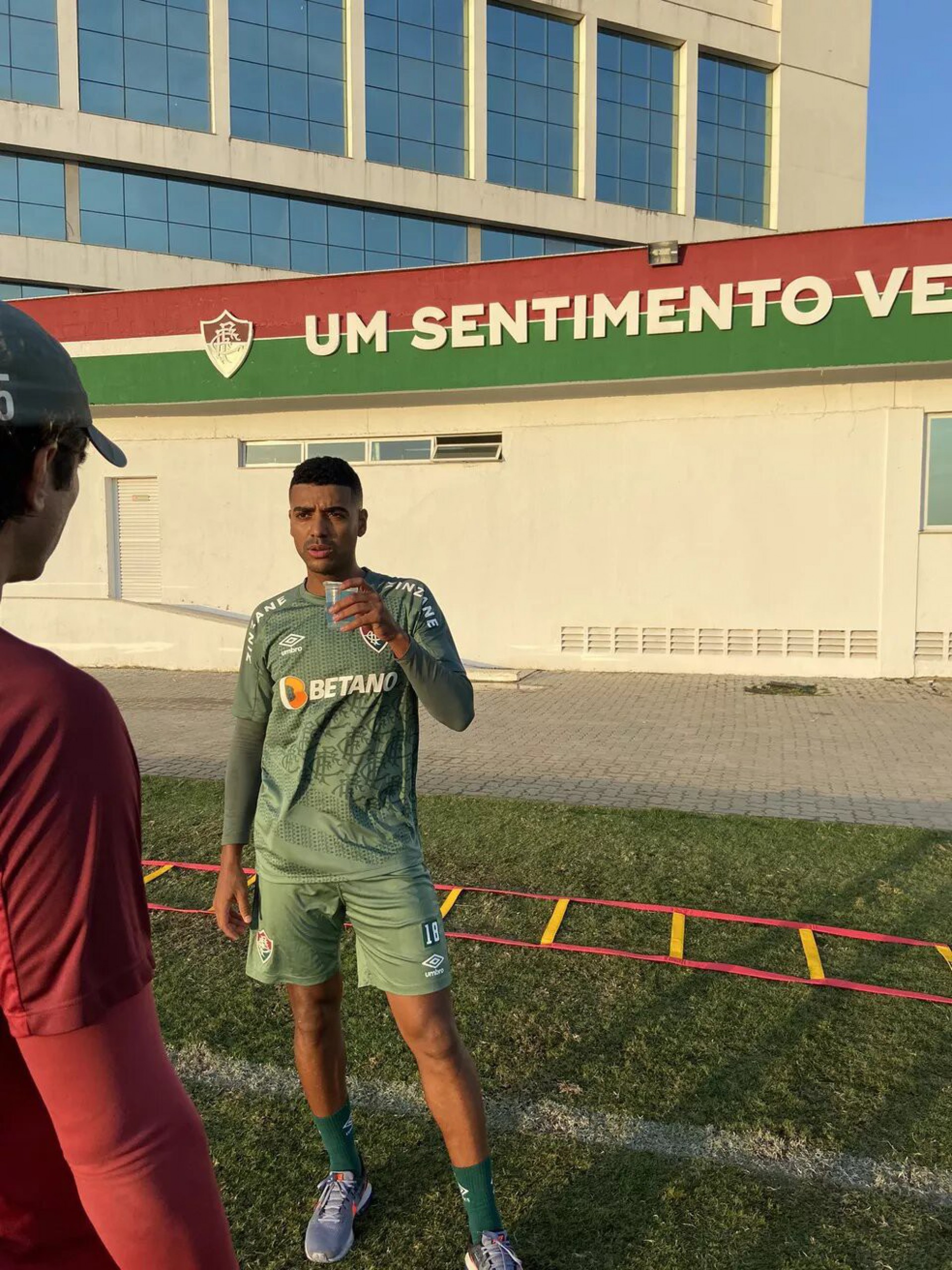 Alan faz treino focado na preparação física - Foto: Divulgação/Fluminense FC