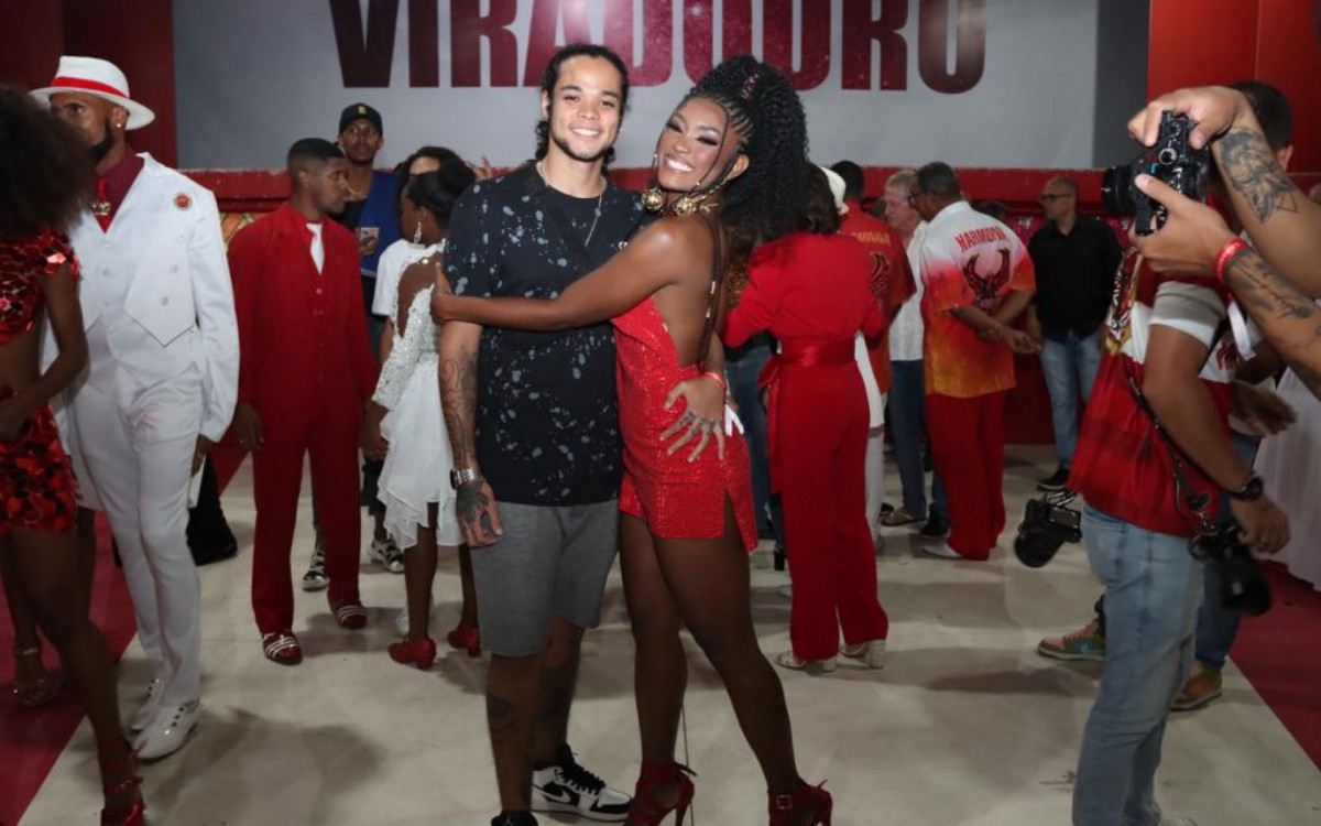 Erika Januza e o namorado, Juan Nakamura