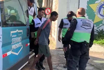 Homem é preso após furtar mulher na Barra da Tijuca