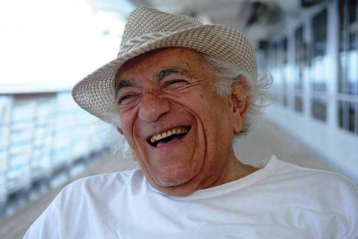 Morre o cantor Roberto Luna, aos 92 anos, em São Paulo
