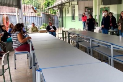 Escolas de Cachoeiras de Macacu recebem ações de assistência social e de direitos humanos