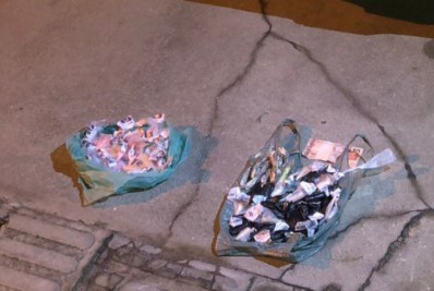 Homem e adolescente são capturados durante distribuição de drogas em Araruama