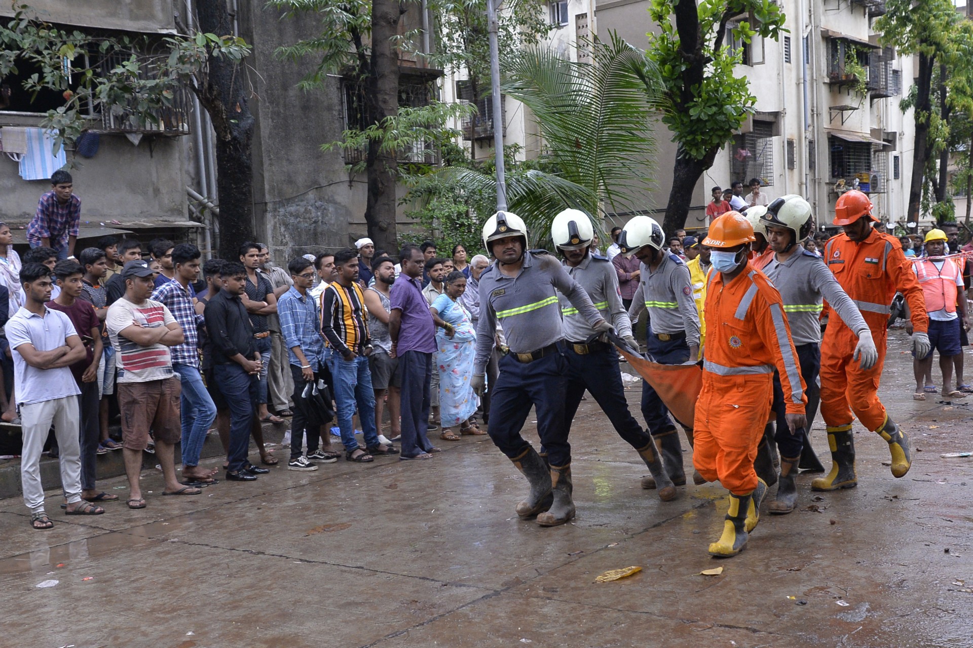 Desabamento de prédio na Índia mata ao menos 19 pessoas - AFP