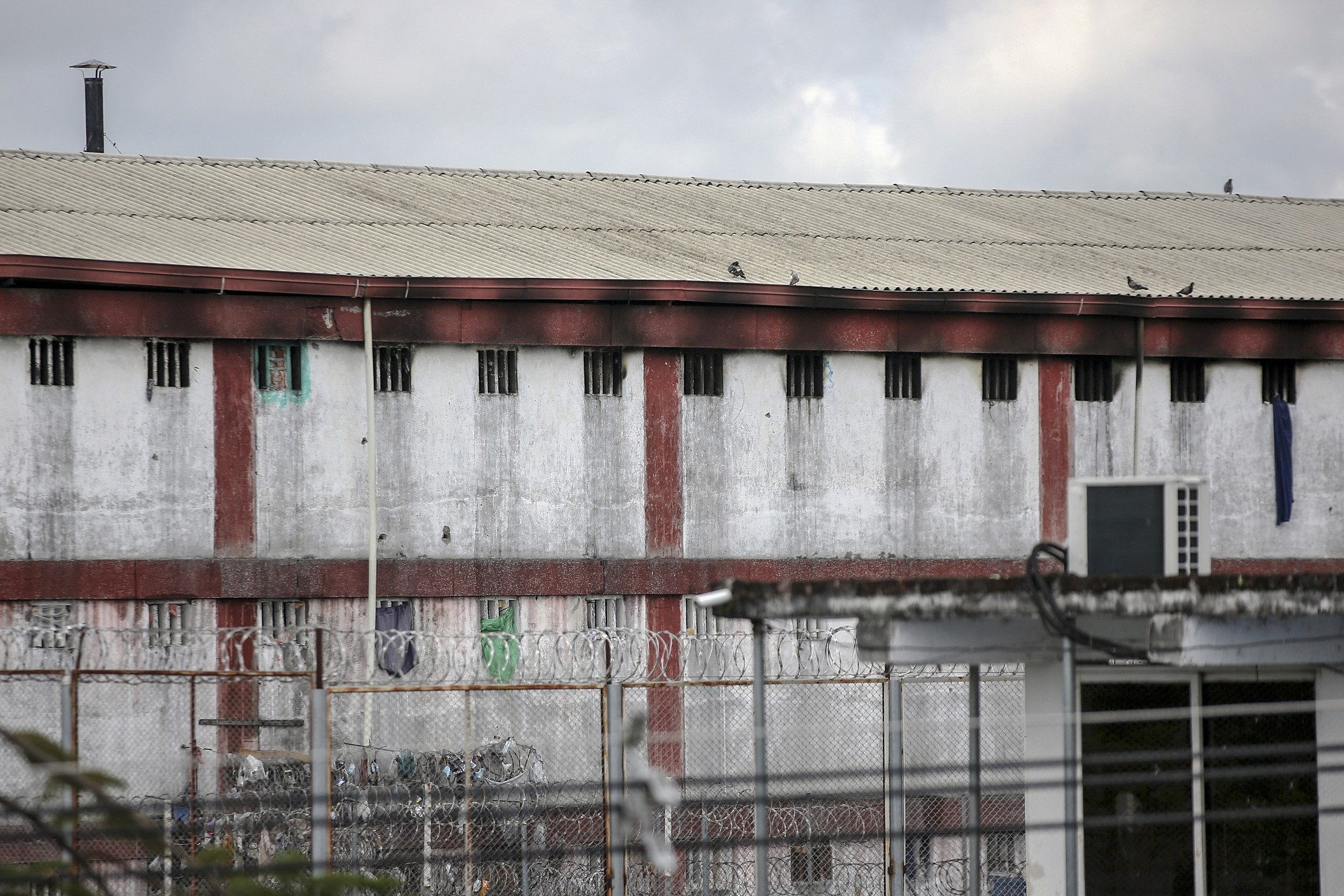 Incêndio em prisão na Colômbia deixa 51 mortos e 24 feridos - AFP