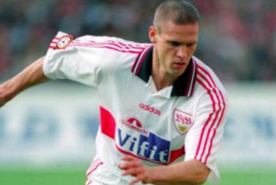 Campeão da Champions League terá que amputar testículo após queda em programa de TV