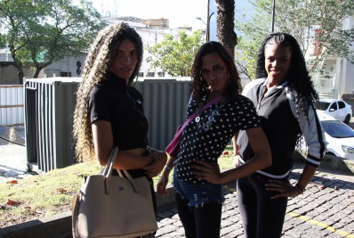 Mutirão requalifica documentos de pessoas trans no Rio: ‘vai mudar minha autoestima’