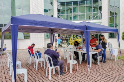 Segunda edição do Pregão Público na Praça é realizado no Paço Municipal de Mesquita