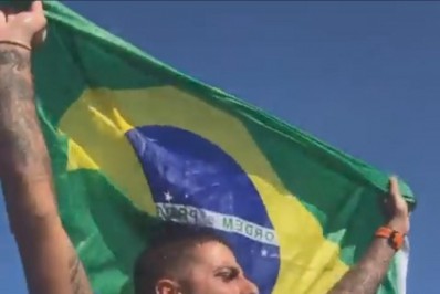 Surfe: Filipe Toledo vence Samuel Pupo e é campeão da etapa de Saquarema