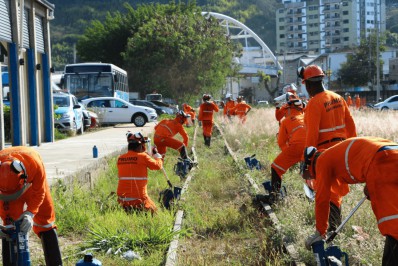 Prefeitura e ONG iniciam obras na linha férrea que ligará Três Rios a Sapucaia