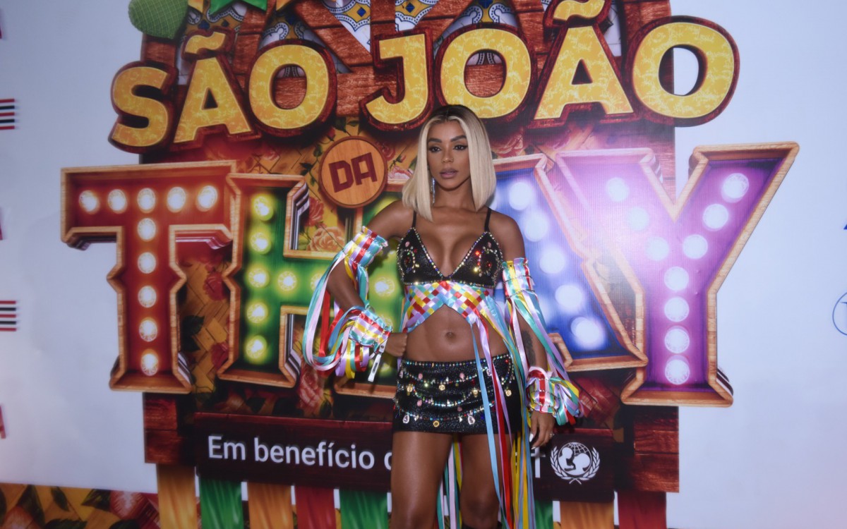 Brunna Gon&ccedil;alves, mulher de Ludmilla