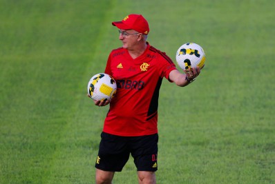 Cria do Flamengo, Zinho aconselha clube a manter foco apenas nas Copas: 'Principais chances de título'