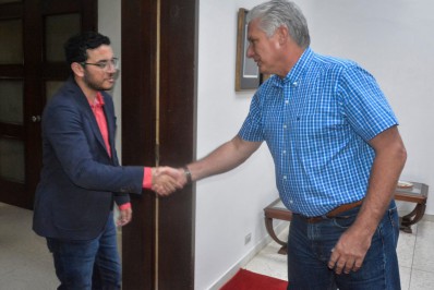 Presidente da República de Cuba, Miguel Diaz-Canel, recebe vice-prefeito de Maricá, Diego Zeidan, em agenda oficial no país