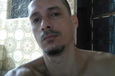 Laudo preliminar aponta que suspeito de feminicídio em Inhoaíba teria forjado duplo suicídio