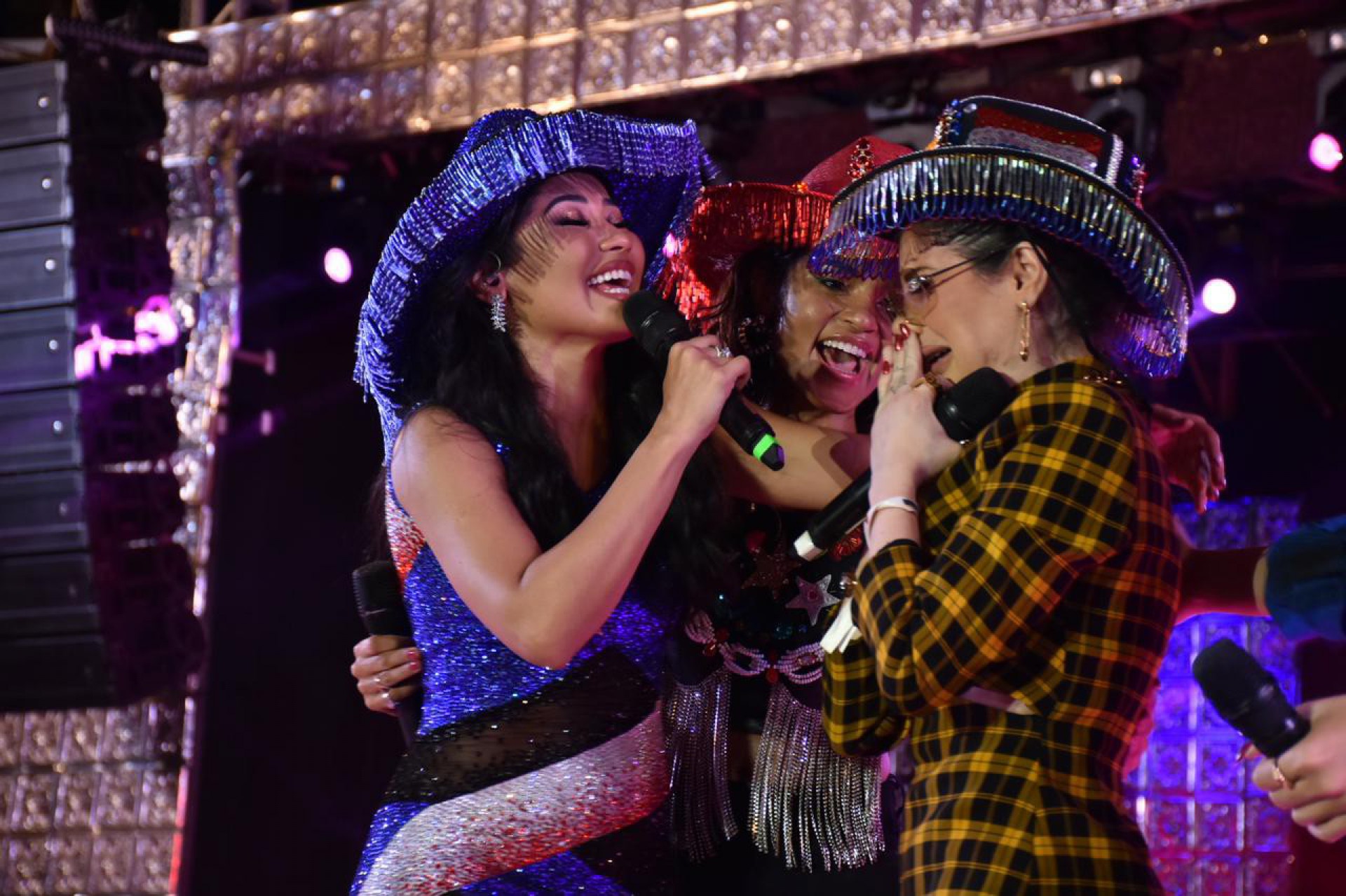 Thaynara OG e Gkay - Ag. News