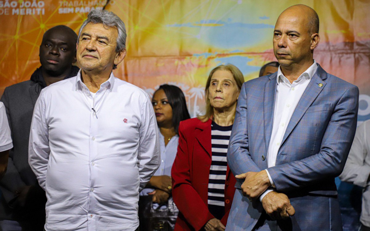 Prefeito Dr.Jo&atilde;o e o deputado estadual Valdecy da Sa&uacute;de