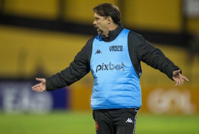 Vasco anuncia rescisão com meia, que está a caminho de outro clube da Série B