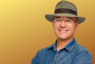 Cantor gospel Sérgio Lopes é internado após sofrer AVC 